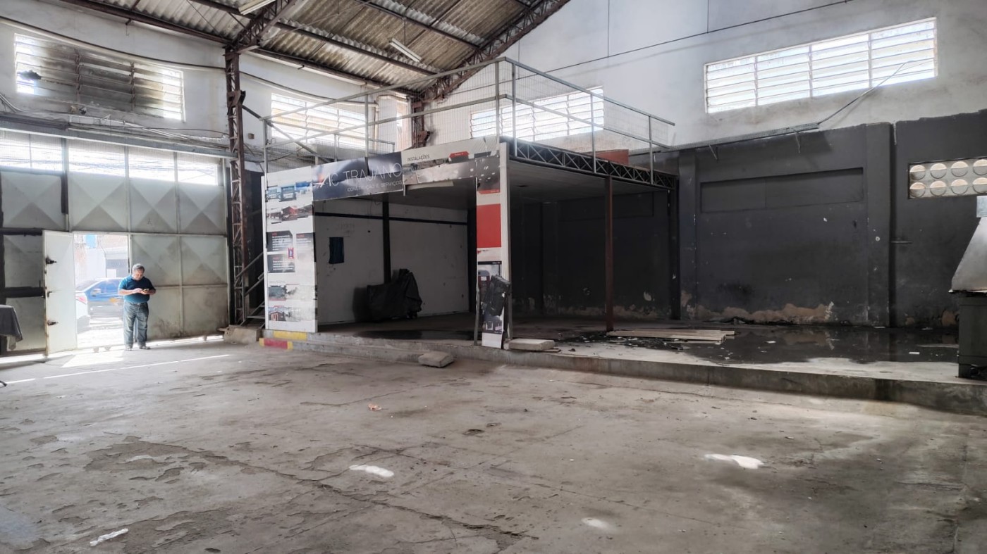 Depósito-Galpão, 282 m² - Foto 1