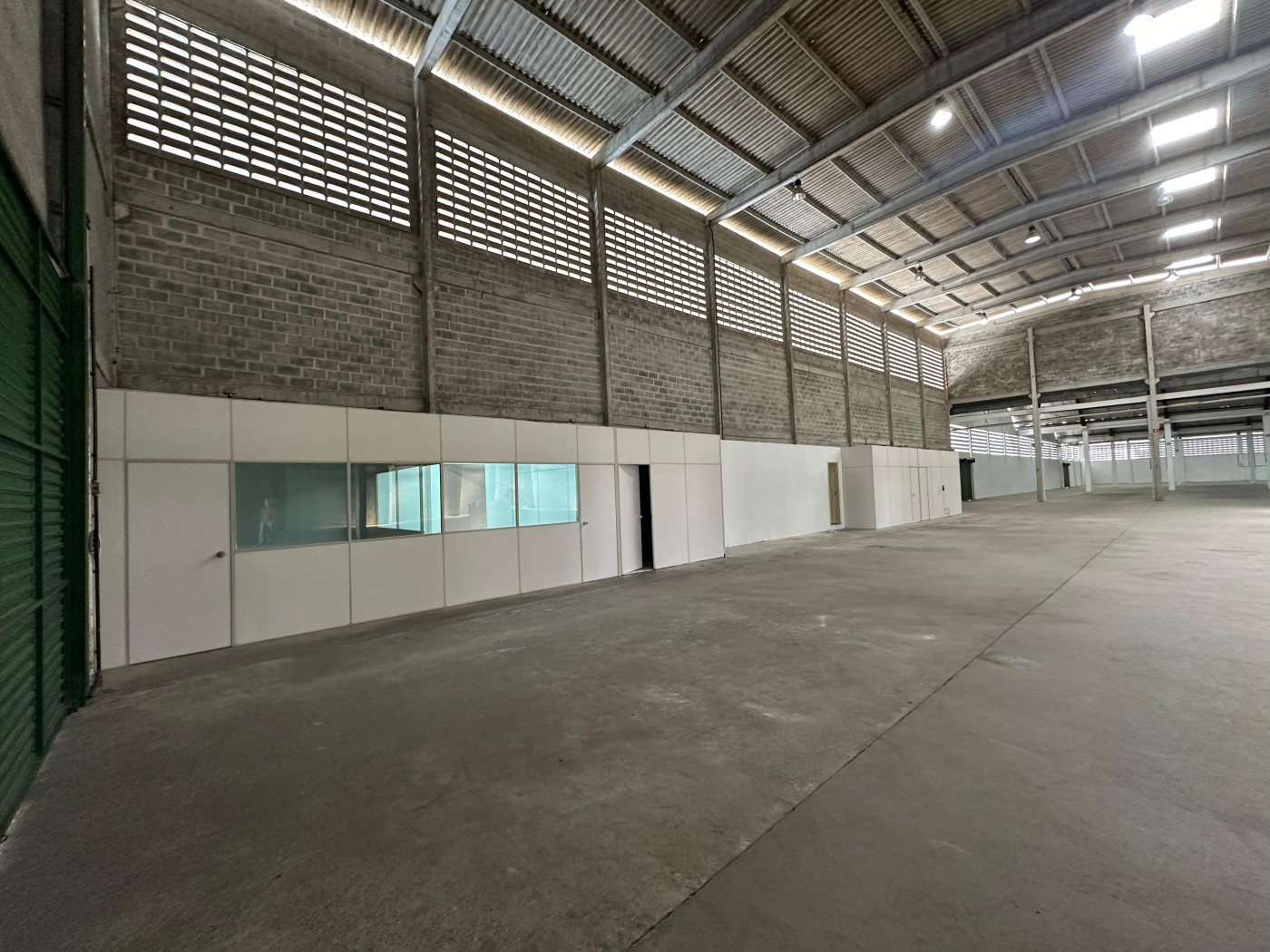 Depósito-Galpão, 2400 m² - Foto 5