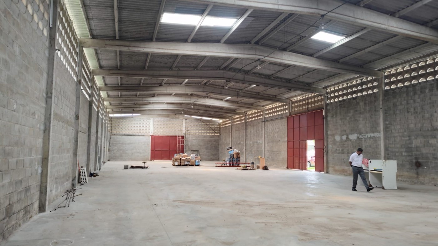 Depósito-Galpão, 1300 m² - Foto 5