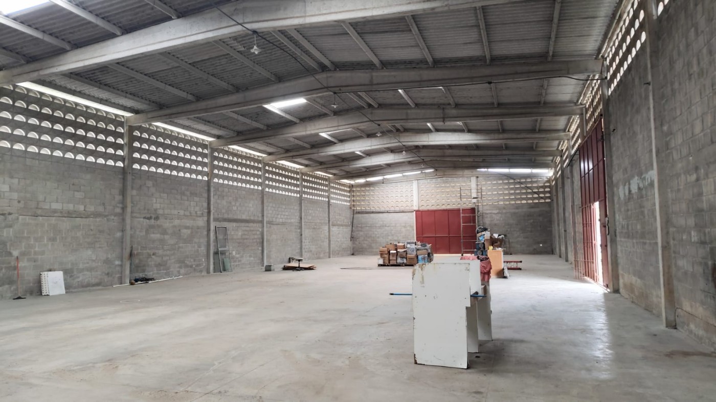 Depósito-Galpão, 1300 m² - Foto 6