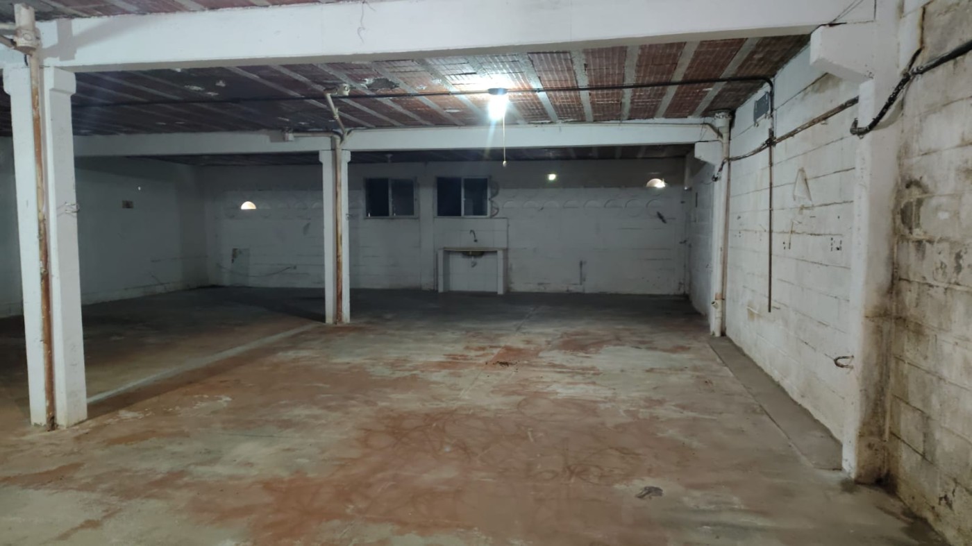 Depósito-Galpão, 1300 m² - Foto 8