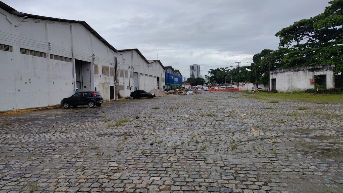 Depósito-Galpão, 5000 m² - Foto 1